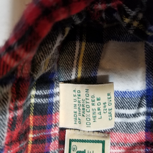L.L. Bean Red Plaid sz L button down - Picture 5 of 5
